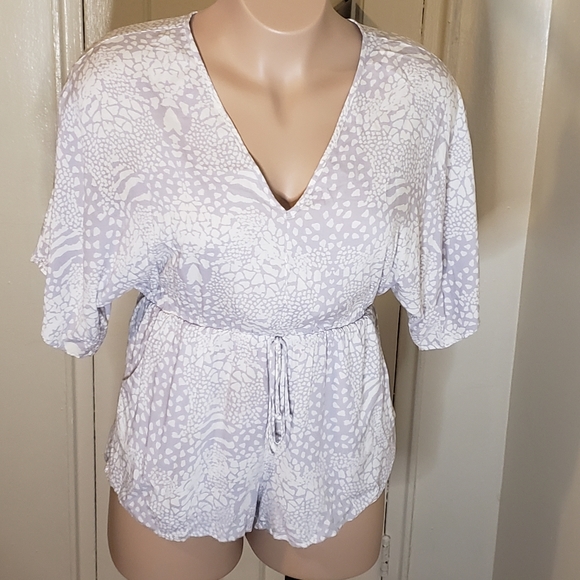 Honey Punch Short Set Romper - Picture 3 of 7